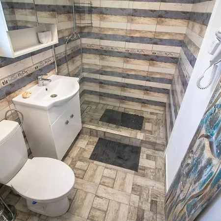 キャンプ場 Flip Flop *